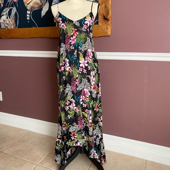 Boho Me Collection Spaghetti Strap High Low Ruffle Hem Floral Maxi Dress small - Picture 3 of 15